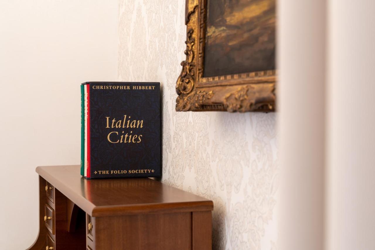Pantheon Escape Apartment Rome Exterior photo